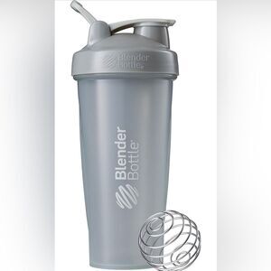 BlenderBottle Shaker Bottle Perfect for Protein Shakes & Pre Workout 28 oz Grey